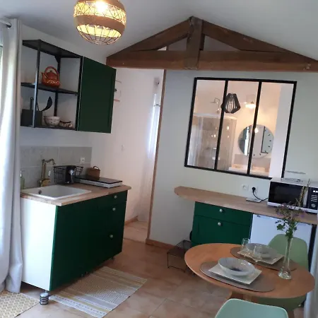 L'escale Cote Jardin *