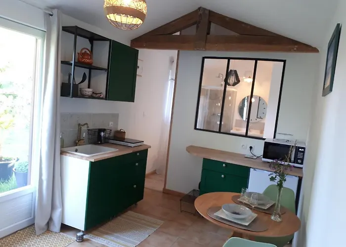 L'escale Cote Jardin *