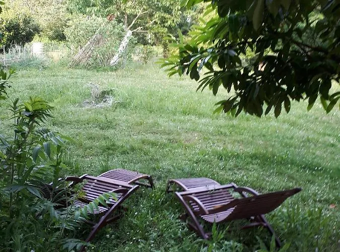 Дом отдыха L'escale Cote Jardin Saint-Laurent-de-Medoc