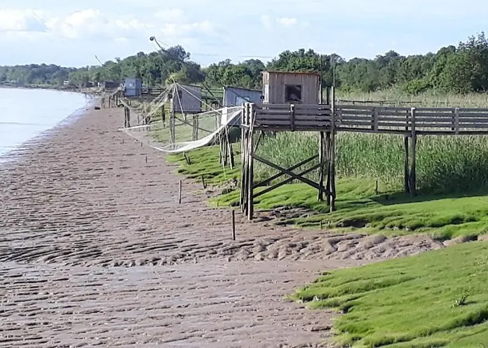 L'escale Cote Jardin Дом отдыха